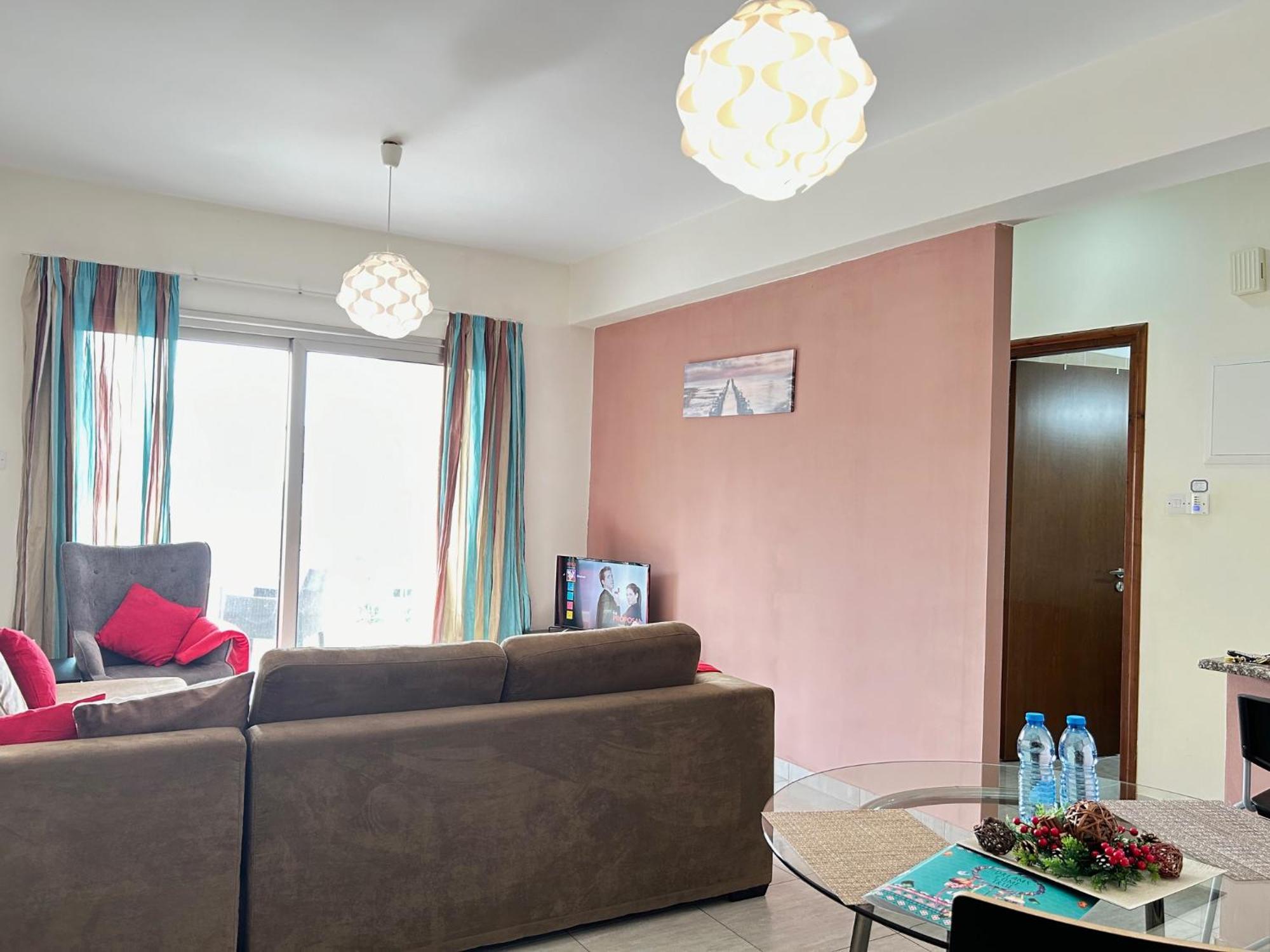 Sun Julz Apartments On The Beach Pafos Exterior foto