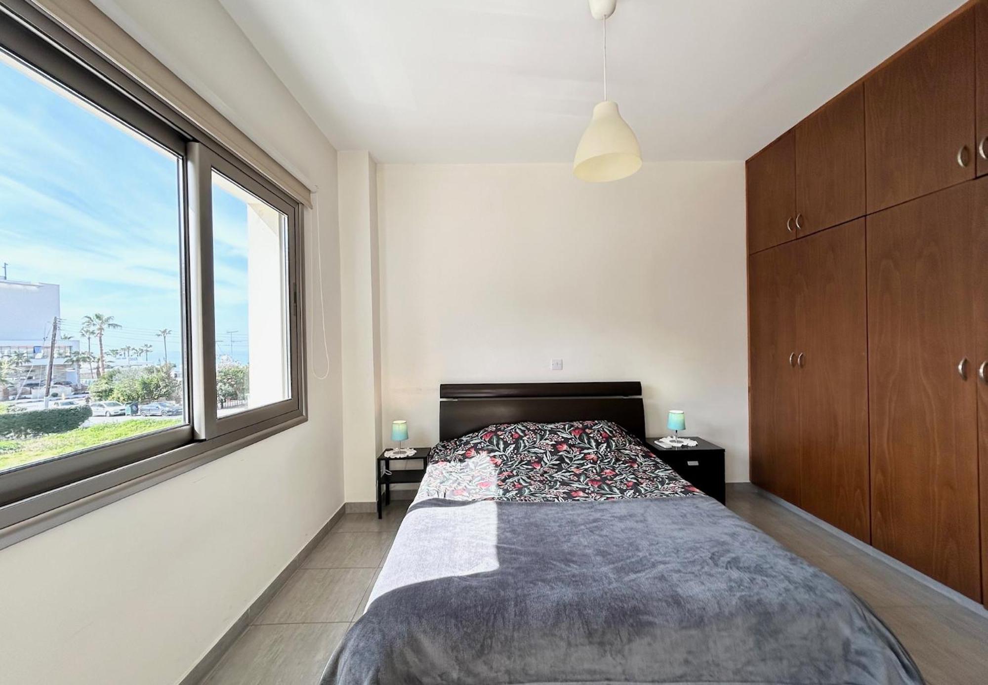 Sun Julz Apartments On The Beach Pafos Exterior foto
